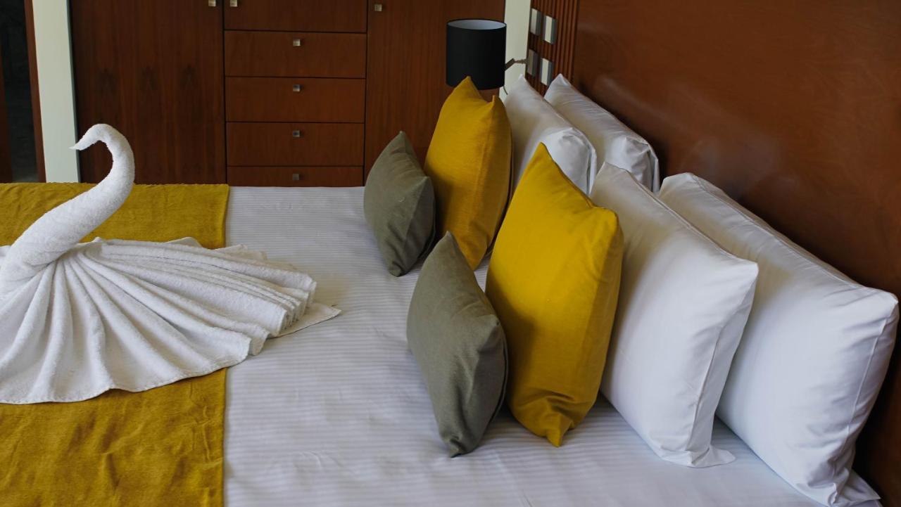 Panther Bay Boutique Hotel أكومال المظهر الخارجي الصورة