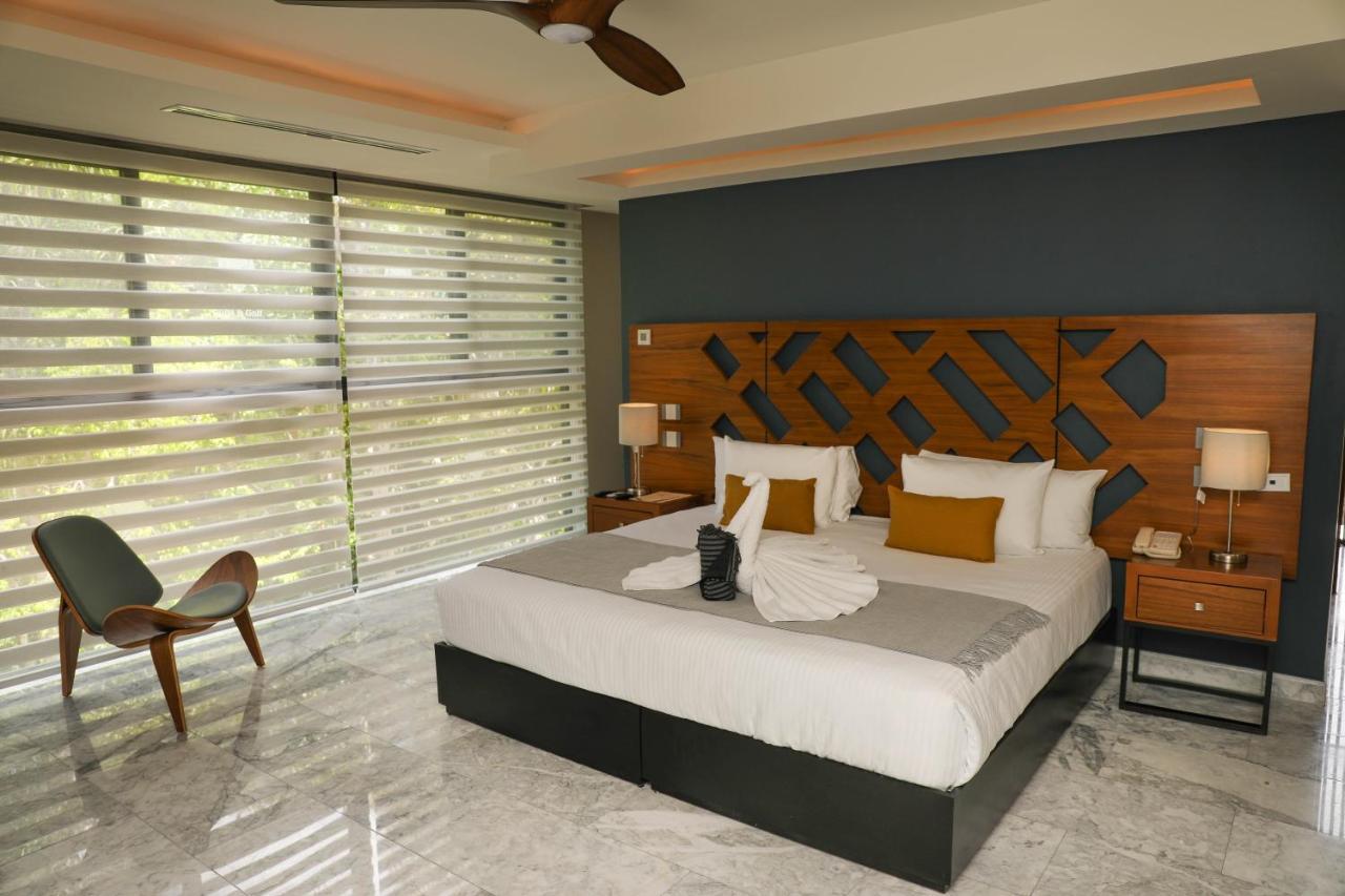 Panther Bay Boutique Hotel أكومال المظهر الخارجي الصورة